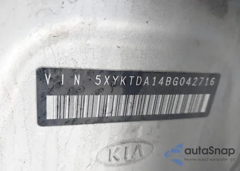 2011 Kia Sorento Lx z USA, uszkodzony, nr VIN 5XYKTDA14BG042716